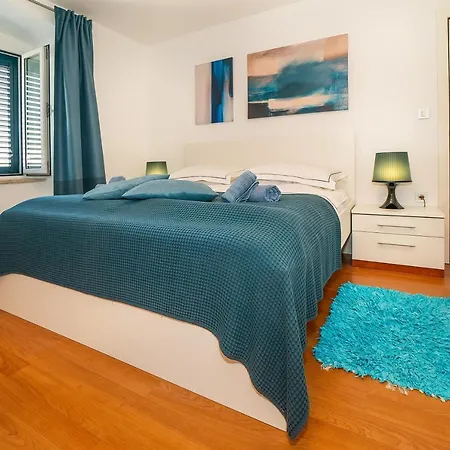 Apartment Jelka 1 Krk Town Zewnętrze zdjęcie